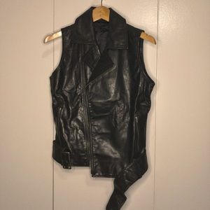DKNY JEANS BLACK LEATHER VEST